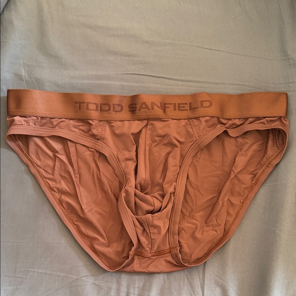 New Todd Sanfield Essentiel Brief | M